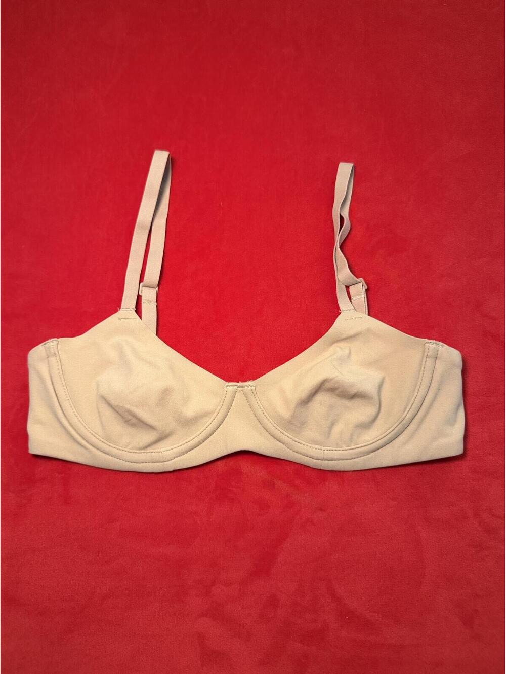 NWOT Skims Fits Everybody Unlined Demi Bra Color Sienna Size 32A
